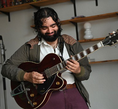 A guitarist performing at the Sound Birth final concert
